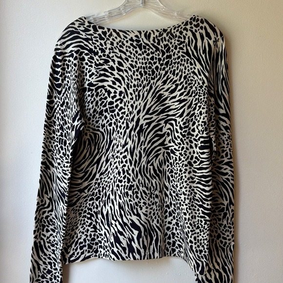 Jones New York Women's Silk Blend Animal Print Sweater Size Medium Beige Multi - Picture 2 of 4